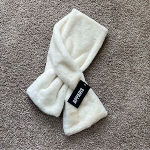 APPARIS $92 NWT Vegan Fur Bambi Scarf